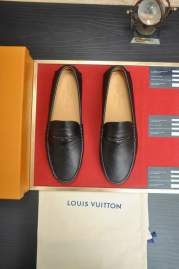 Picture of Louis Vuitton Shoes _SKULVsz38-44hnh071411747